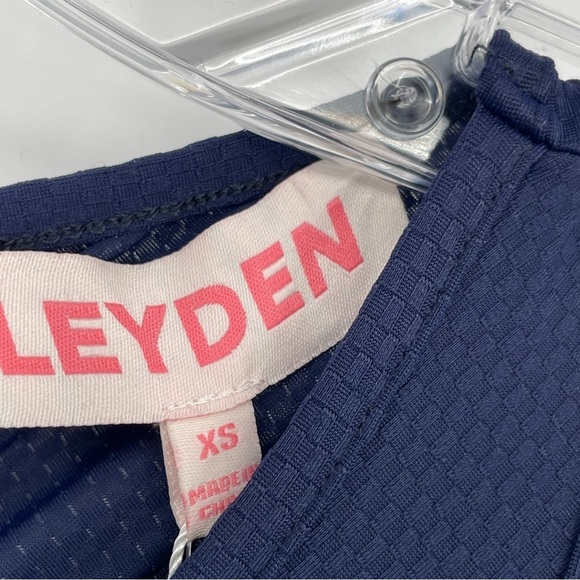 Leyden Ruched Tank Top in Navy NWT - Picture 4 of 11